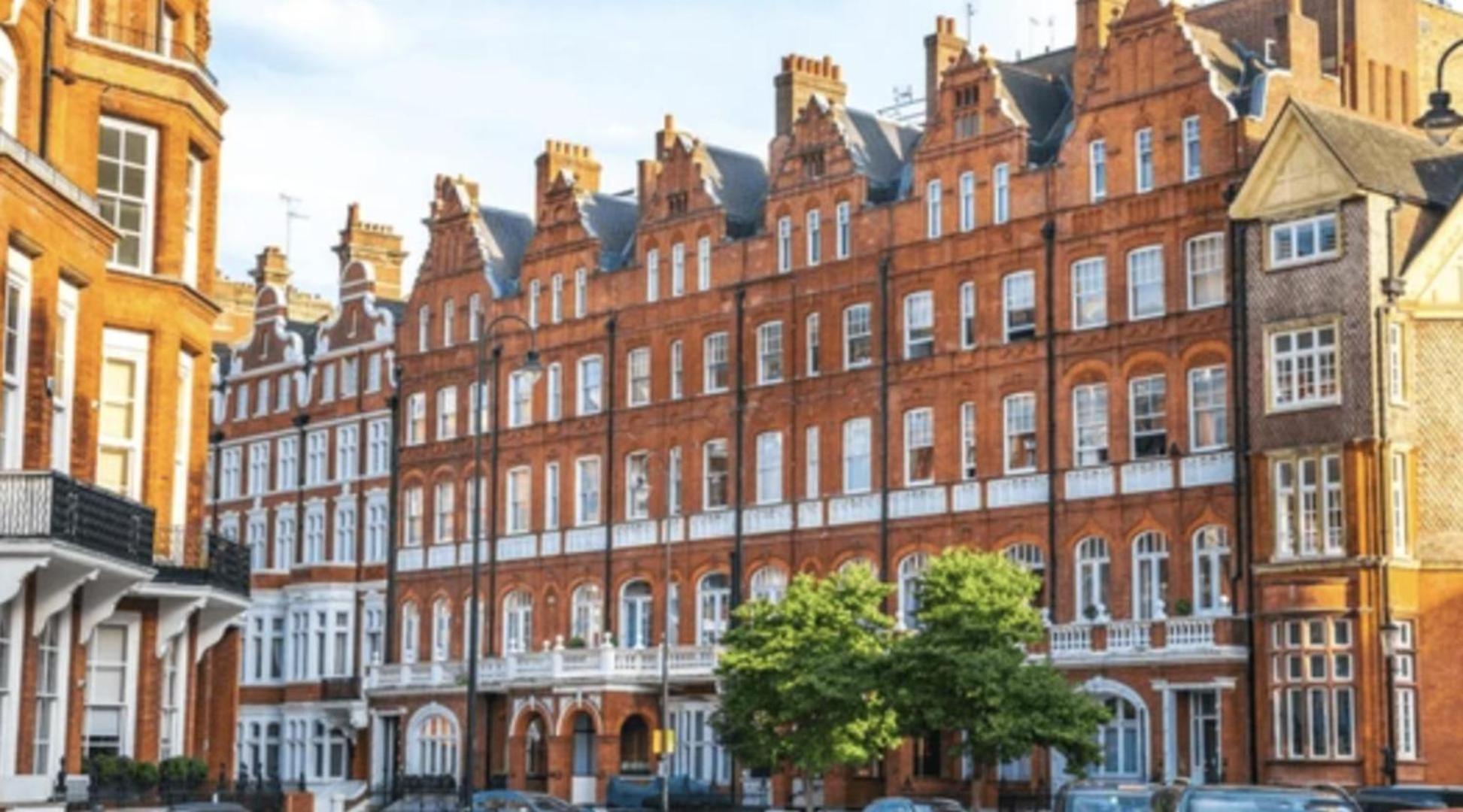 Chelsea 2 People Balcony Location Londra